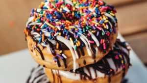 delicious doughnuts شركة الافضل الماسية للتشغيل والصيانة