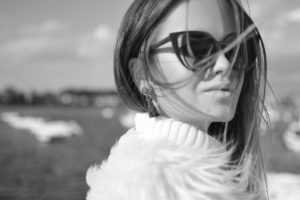 shades 01 bw شركة الافضل الماسية للتشغيل والصيانة